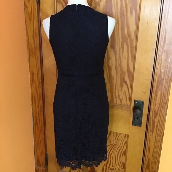 3 for 20 $ bundle Banana Republic Navy Blue Lace Sheath Dress - Picture 14 of 14